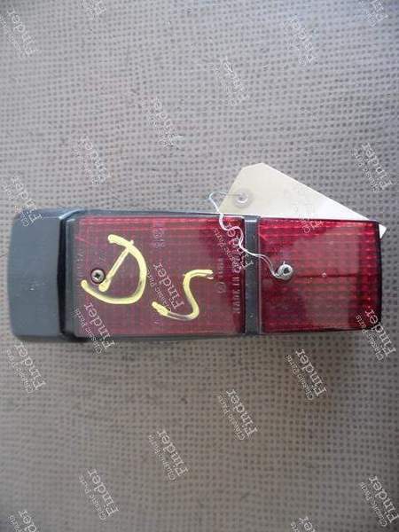 CABOCHON FEU ARRIERE - CITROËN DS / ID - 637- 0