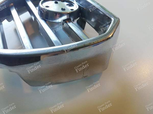 Grille centrale de calandre Alfetta GT 116 Scudetto Série 1 - ALFA ROMEO Alfetta GT/GTV - 116505903100- 2