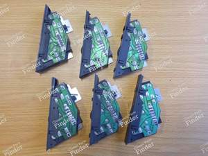 Potentiomètres d'éclairage de tableau de bord - RENAULT 25 (R25) - 77 0025 (?)- thumb-1