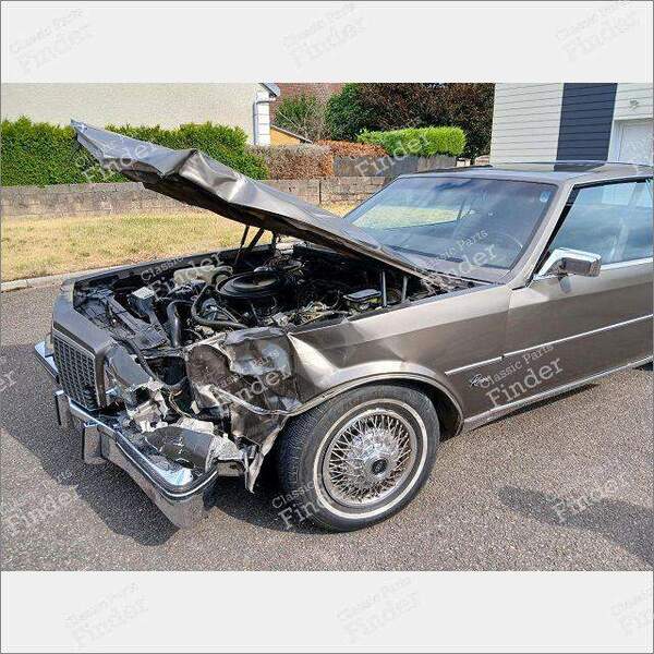 Complete vehicle for restoration or for parts - BUICK Riviera - 2