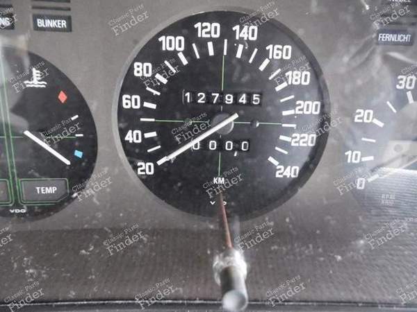 COMBINÉ D’INSTRUMENTS BMW SERIE 6 TYPE E24 - BMW 6 (E24) - 1