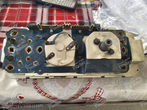 Combiné d'instruments Renault 5 TS TX - RENAULT 5 / 7 (R5 / Siete) - 3