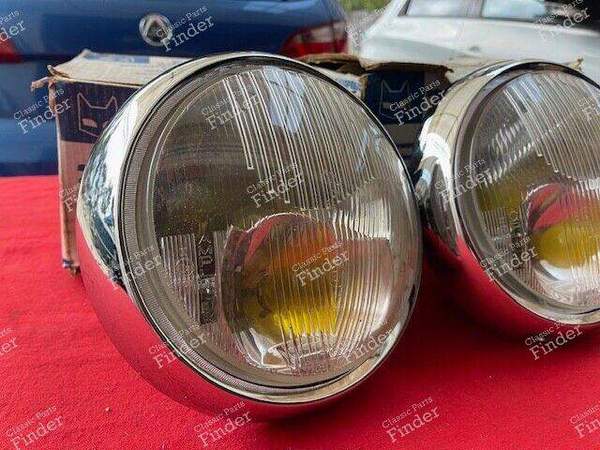 Two MARCHAL AMPLILUX headlights for DS/ID, or others - PEUGEOT 404 Coupé / Cabriolet - 61282203 (?)- 3