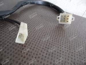 COMMODO ESSUIE-GLACE BMW E3 & E9 - BMW 2500/2800/2.8/3.0/3.3 (E3) - Référence 1350152 remplacée par 61311354286 ou 61311351852- thumb-7