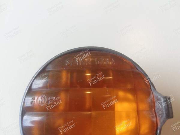 Cabochon de clignotant arrière - CITROËN DS / ID - 573A- 3