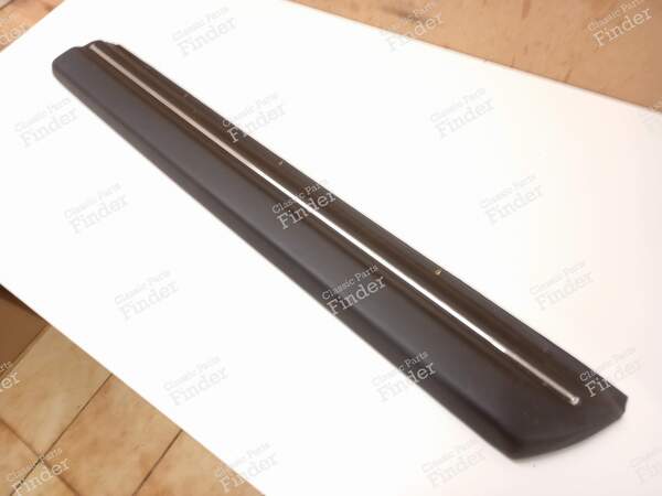 Neue Türverkleidung mit verchromter Zierleiste - VOLKSWAGEN (VW) Passat (B3-B4) - 323867220- 0