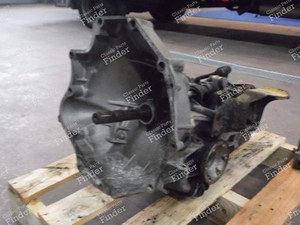 BOITE DE VITESSE "QK" PORSCHE 944 & 924S - PORSCHE 944 - 016300045C- 3