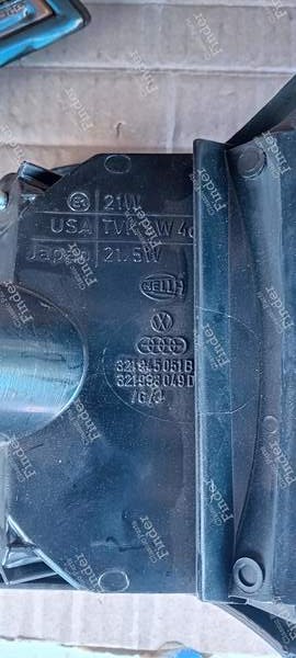 Blinker auf der Fahrerseite Passat, Santana MK1 - VOLKSWAGEN (VW) Passat / Santana (B2) - 321945051B- 2