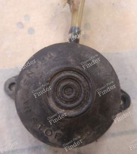 Windshield washer pump for R6, 8 and 12 - RENAULT 6 (R6) - 35 (?)- 0