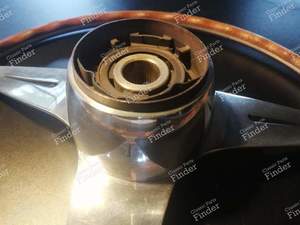 Nardi steering wheel for Fiat from the 60s/70s - FIAT 850 Spider - thumb-9