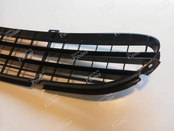 Bumper grille until early 2003 - PEUGEOT 406 Coupé - 7414.X6- 6