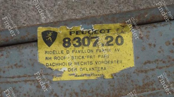 Right front roof panel - PEUGEOT 204 - 8307.20- 2
