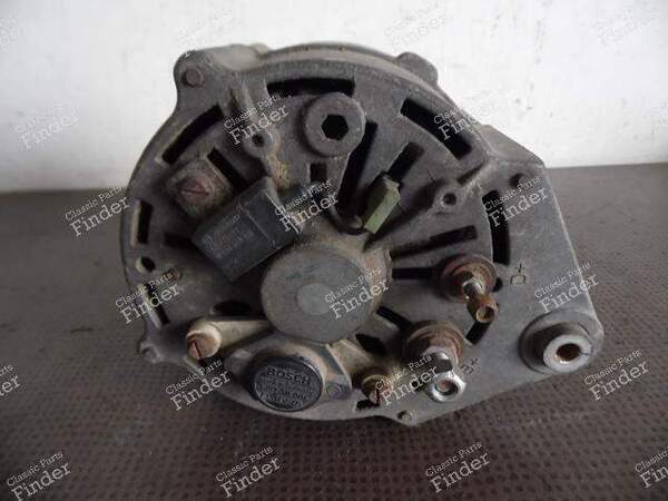 ALTERNATOR - 924S / 944 / 968 Models - PORSCHE 944 - Références Porsche: 94460310900 ou 94460310801 Référence Bosch: 0 120 469 559- 2