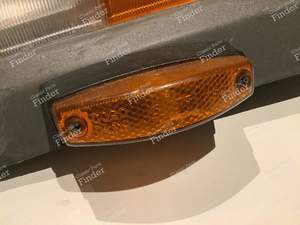 Feux clignotants / position + entourage de phare - PEUGEOT J9 - 7930526618- thumb-2