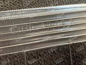 2 Cabochons de feux de recul Cibié - RENAULT 4 / 3 / F (R4) - 12.06A- thumb-2