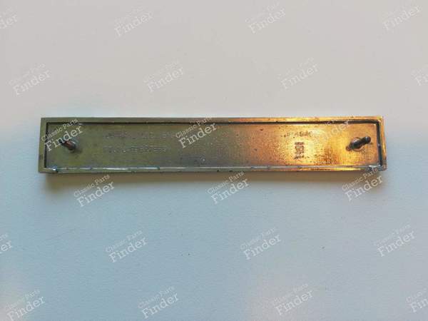 1300 emblem - TRIUMPH 1500 / Dolomite - 88627565 / JF4846- 5