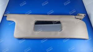 Beige Beifahrersonnenblende auf der rechten Seite - PEUGEOT 305