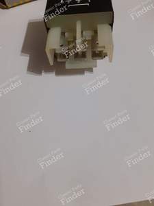 Zentralverriegelungsrelais - R11-R19-R21-Clio-Espace - RENAULT Clio 2 - 02480 / 7700795124- thumb-1
