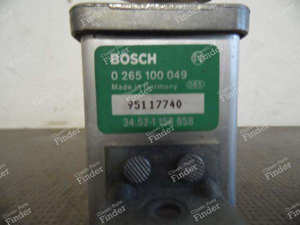 BOITIER DE COMMANDE ABS BMW M5 - BMW 5 (E34) - 34521158958 / 0265100049- 0