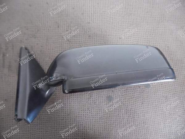 Right-side rearview mirror - BMW 6 (E24) - 1
