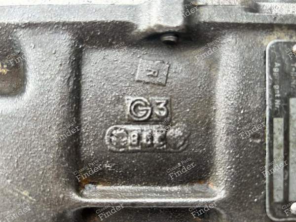 Original 4-speed manual gearbox - MERCEDES BENZ W108 / W109 - 1112610501- 7