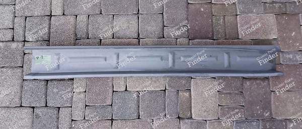 Tôle de bas de caisse droite + gauche - PEUGEOT 403 - 7010.05 + 7009.05