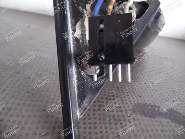 Right-side rearview mirror - BMW 6 (E24) - 8
