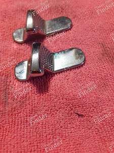 Door opener striker for PEUGEOT 404