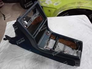 Center console - AUDI 80 / 4000 / 5+5 (B2)