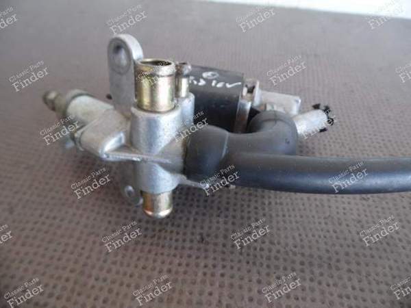 IDLE VALVE 0280140503 + COLD START INJECTOR 0280170429 MERCEDES 190 2,3 16V - MERCEDES BENZ 190 (W201) - 0280140503 + 0280170429- 1