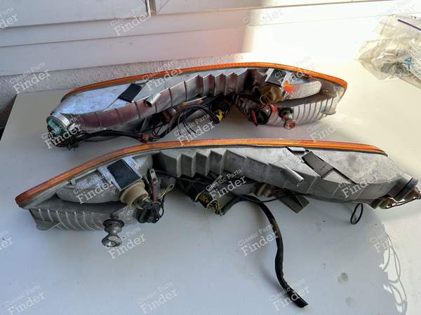 Feux arrière - PORSCHE 928 - 92863148401 (R) / 92863148300 (L)- 4