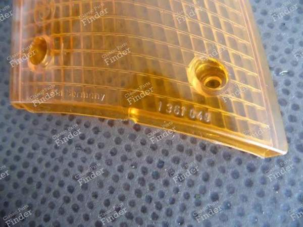 FRONT LEFT TURN SIGNAL CAP 1361049 BMW E23 - BMW 7 (E23) - 63 13 1 361 049- 6