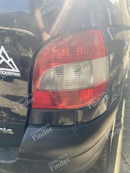 Right rear light phase 2 - RENAULT Mégane Scénic I - 7700428055- 2