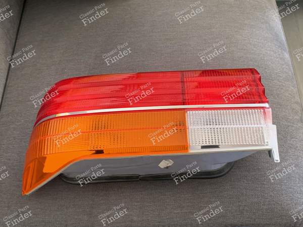 Left rear light - Phase 1 - RENAULT 25 (R25) - 20980- 1