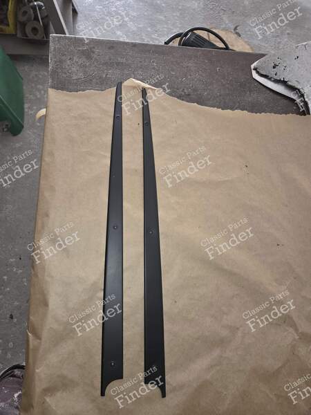 Trunk trim strips - PEUGEOT 504 Coupé / Cabriolet - 0