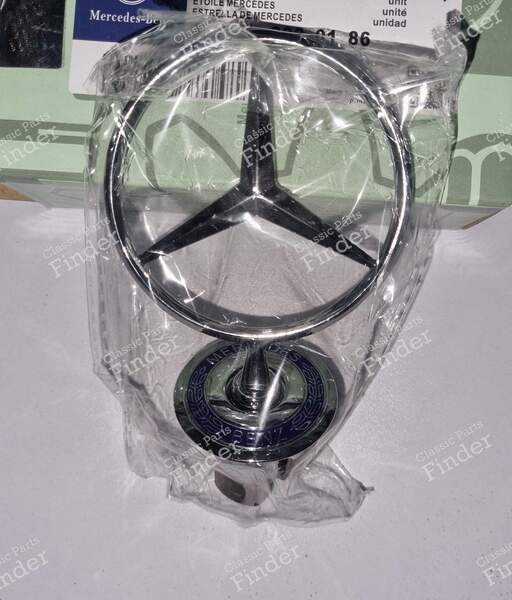 Mercedes-Benz Emblem - MERCEDES BENZ S (W220) - A2108800186- 0