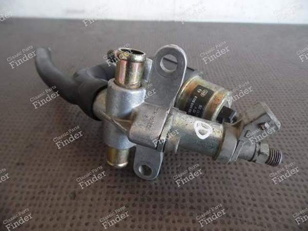 IDLE VALVE 0280140503 + COLD START INJECTOR 0280170429 MERCEDES 190 2,3 16V - MERCEDES BENZ 190 (W201) - 0280140503 + 0280170429- 7