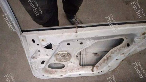 Rear doors for Renault 21 - RENAULT 21 (R21) - 7751464655 (G) / 7751464655  (D)?- 2