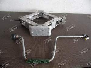 PORSCHE 944 TURBO SCISSOR JACK - PORSCHE 944 - 00072171001- thumb-2