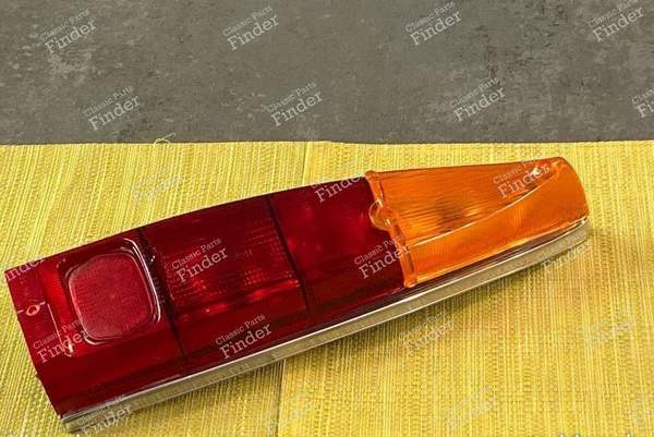 1 Complete rear light Peugeot 404 Estate - PEUGEOT 404 - 615- 0