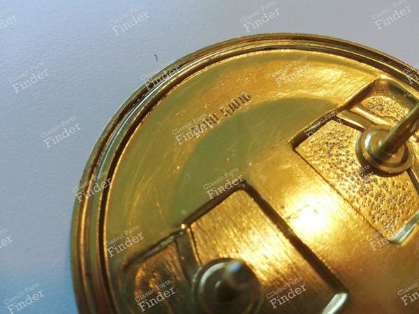 Emblem for grille or trunk - ALFA ROMEO 164 - 240051016 / 16462- 5