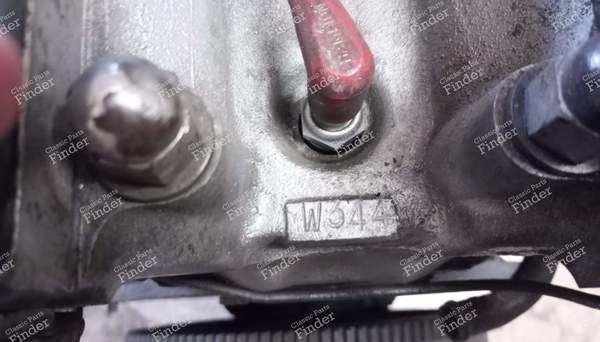 4.200 c.c 6 cylinders - JAGUAR Type E - W344- 9