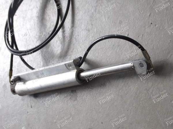 VERDECKBOLZEN LINKS PORSCHE 996 & 997 CABRIOLET - PORSCHE 911 (996) - 99656104501 / 99656104601 / 99656194500 / 99656194501 / 99656194502 / 99756194500 / 99756194501 / 99756194502- 3