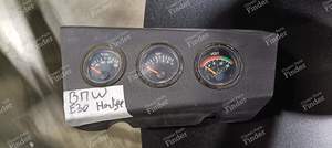 Console with Hartge pressure gauges for BMW 3 (E30)