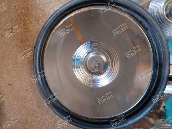 Lot de 4 enjoliveurs - PEUGEOT 204 - 2