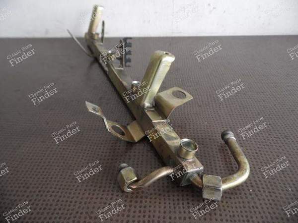 RAMPE INJECTION PORSCHE 944-1 - PORSCHE 944 - 944.110.080.04- 4