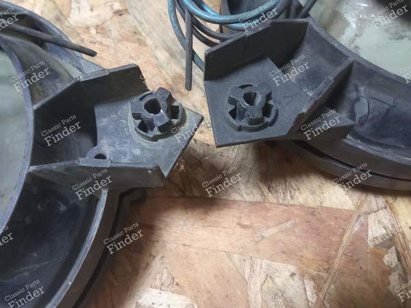 Scheinwerferoptik Golf GTI MK1 - VOLKSWAGEN (VW) Golf I / Rabbit / Caddy / Jetta - 24560R8- 3