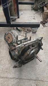 Boite de vitesse - RENAULT 4 CV - thumb-2
