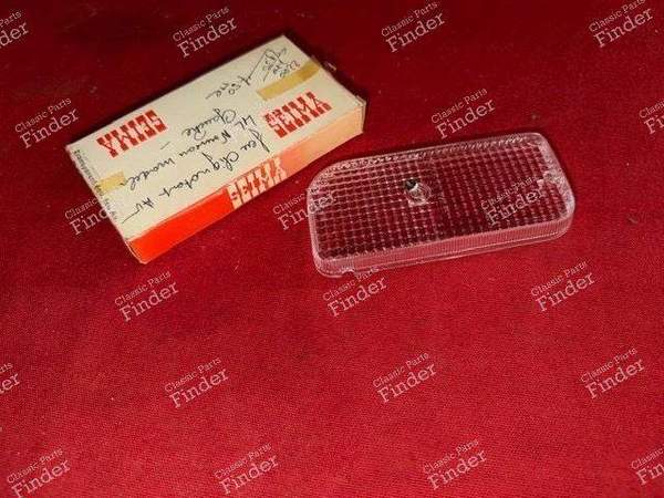 Cabochon de clignotant / veilleuse -Phase 2 - RENAULT 4 / 3 / F (R4) - 10501701- 0