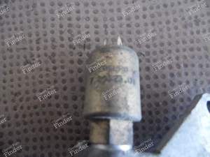 SOLENOID VALVE INJECTION 477133529C PORSCHE 924 - PORSCHE 924 - 7.20525.0- thumb-6